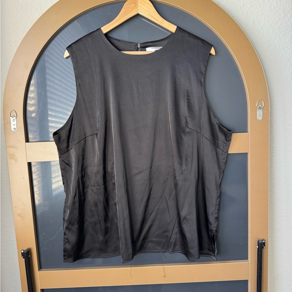 Luigrad Black Fancy Blouse Size XXL